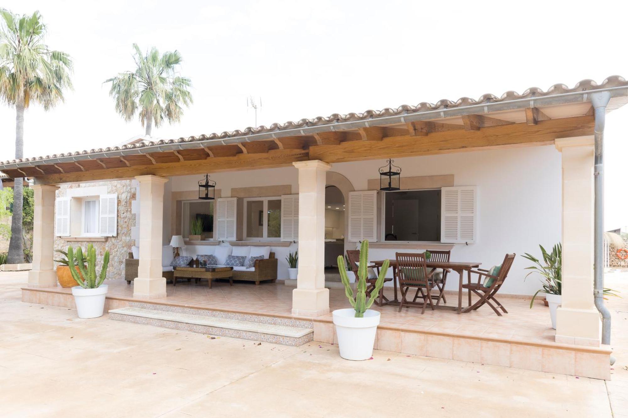 Villa Mestral Алькудия Экстерьер фото