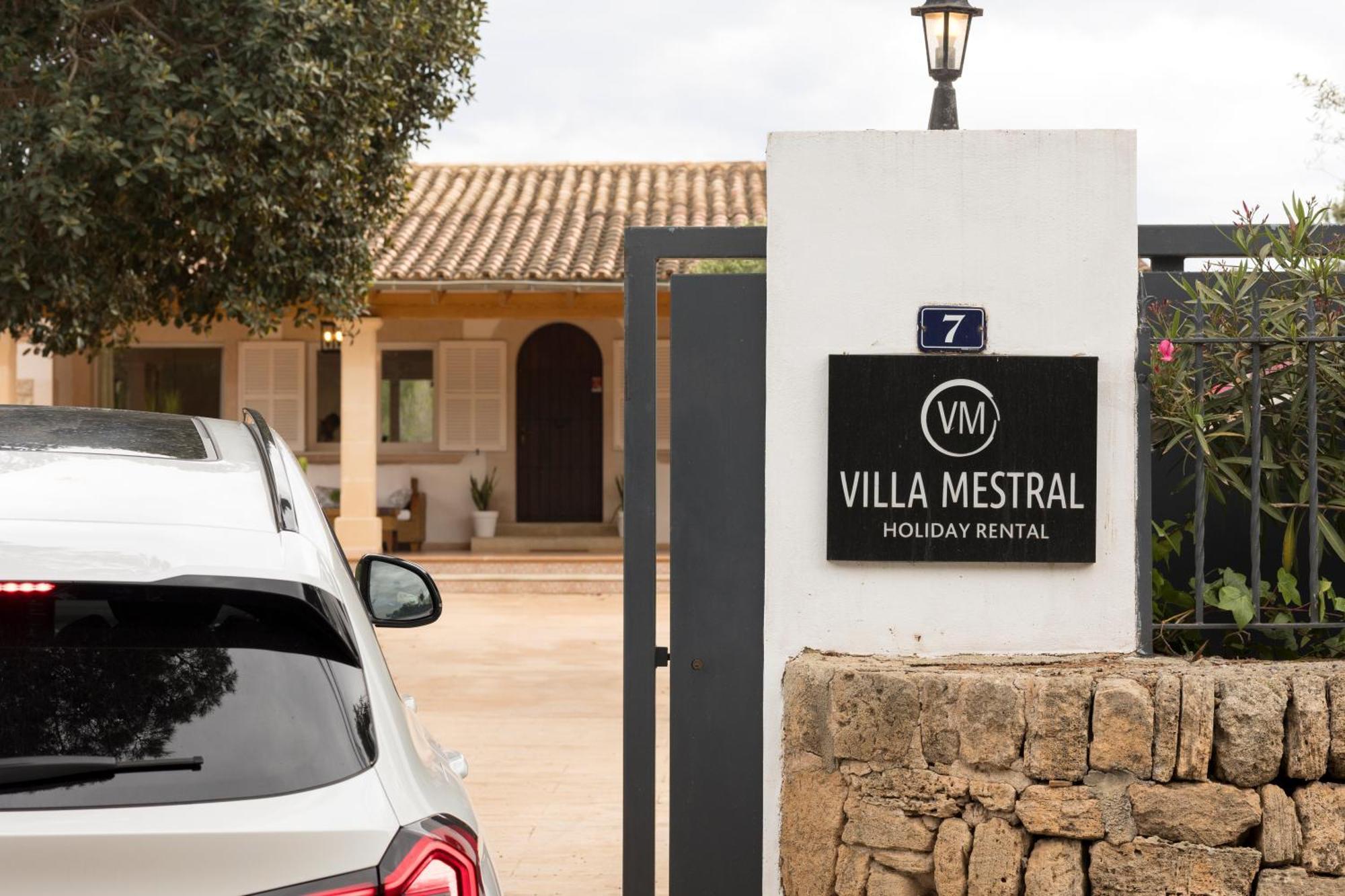 Villa Mestral Алькудия Экстерьер фото